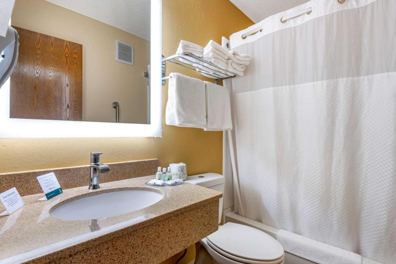 Quality Inn Sanford Exteriör bild